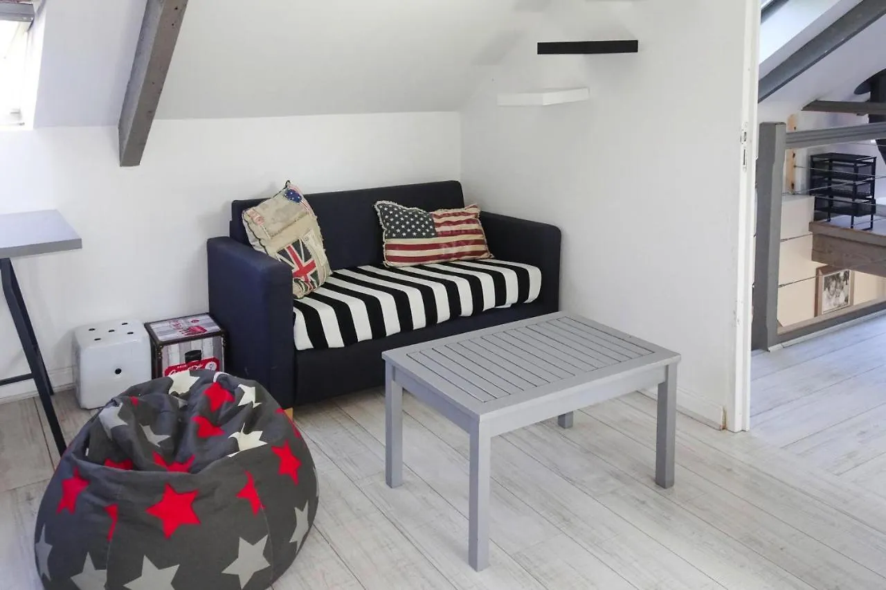 Comfortable Natural Stone House, Plouezec Holiday home